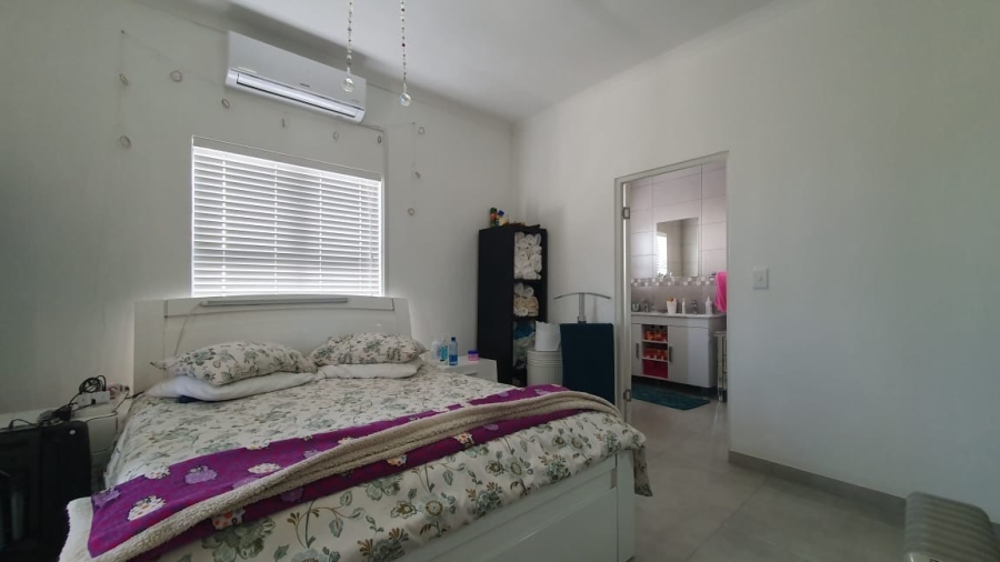 3 Bedroom Property for Sale in Columbine Western Cape